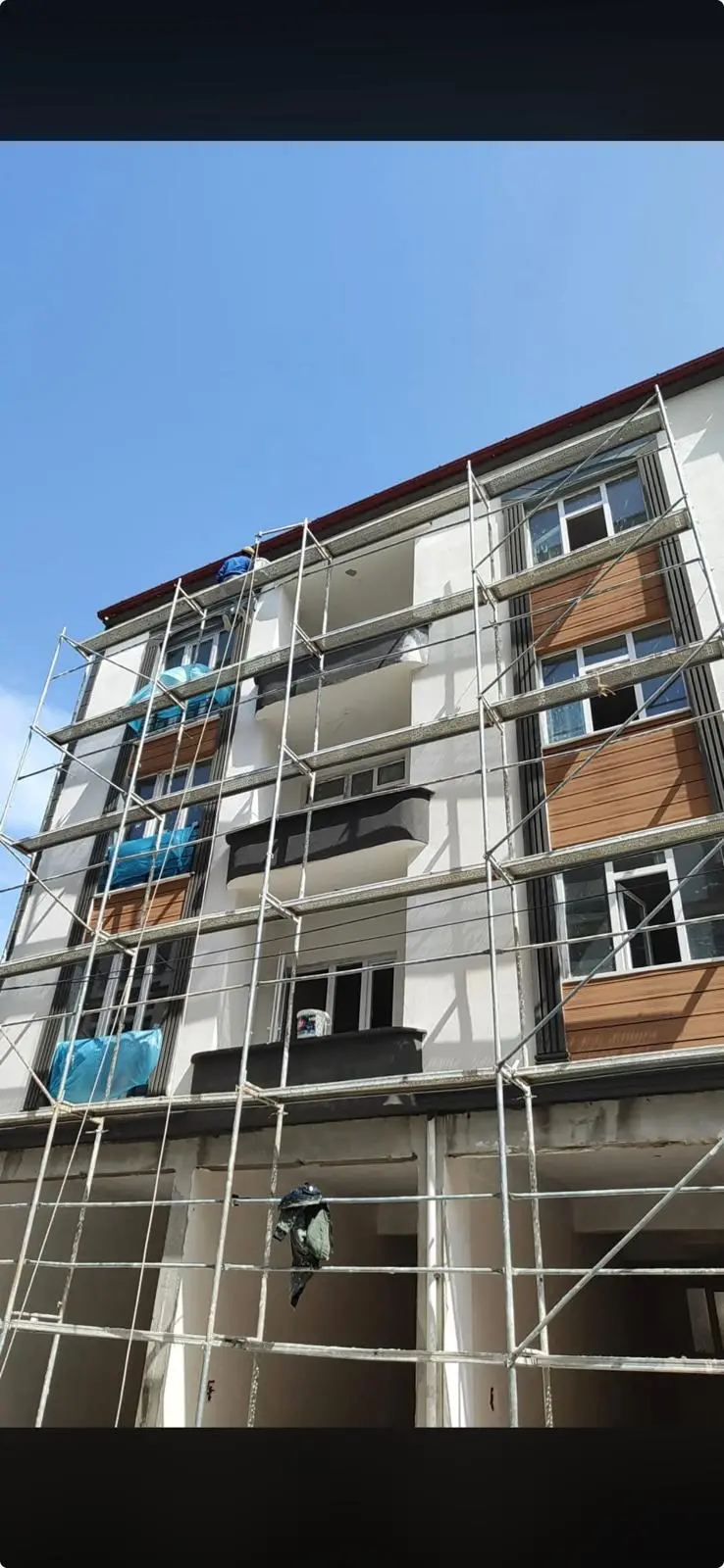 Düz Apt